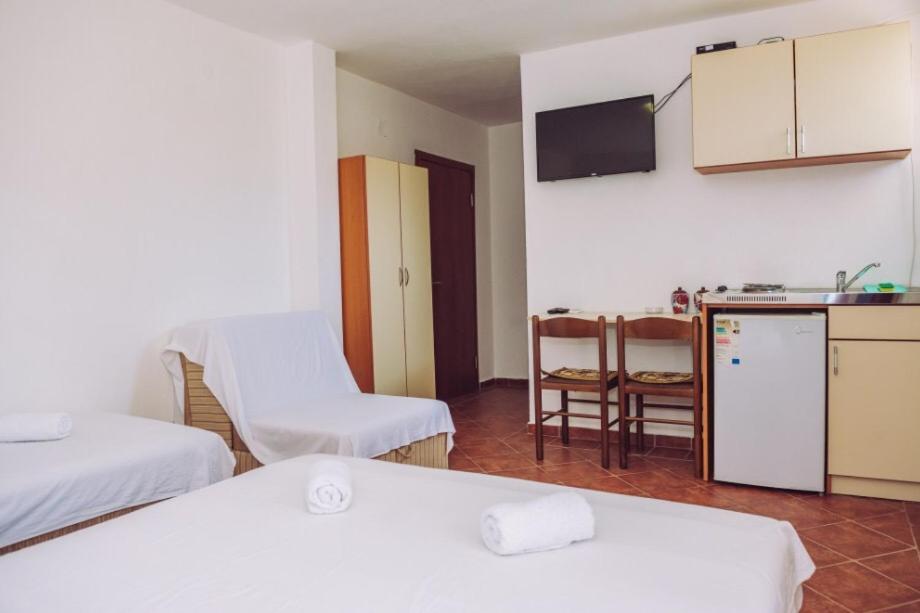 Apartmani Lasta Dobra Voda Zewnętrze zdjęcie