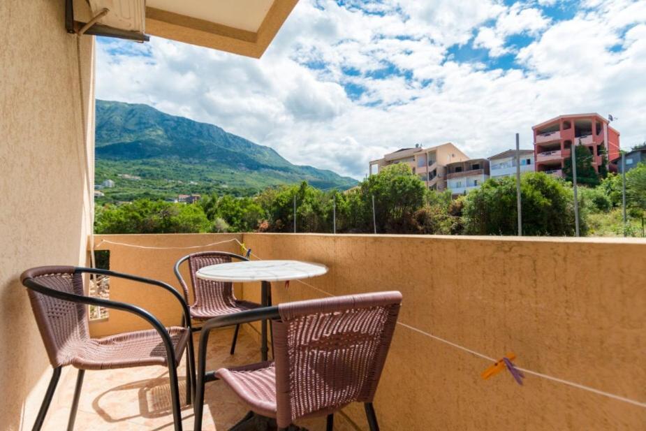 Apartmani Lasta Dobra Voda Zewnętrze zdjęcie