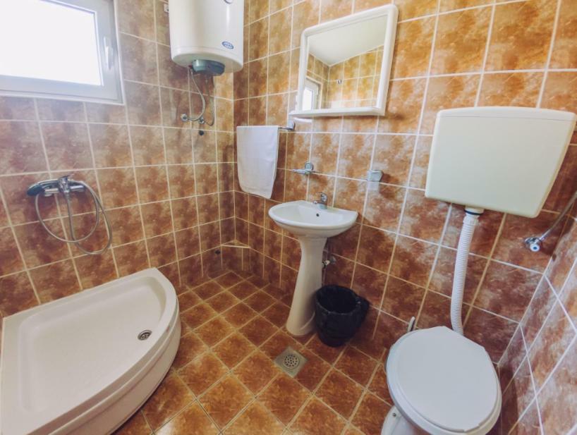 Apartmani Lasta Dobra Voda Zewnętrze zdjęcie